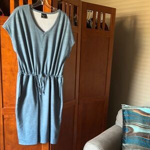 32 Degrees V-Neck Blue Midi Dress